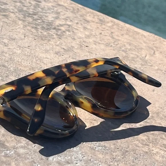 BARTON PERREIRA ISADORA Sunglass Frames - Picture 14 of 16